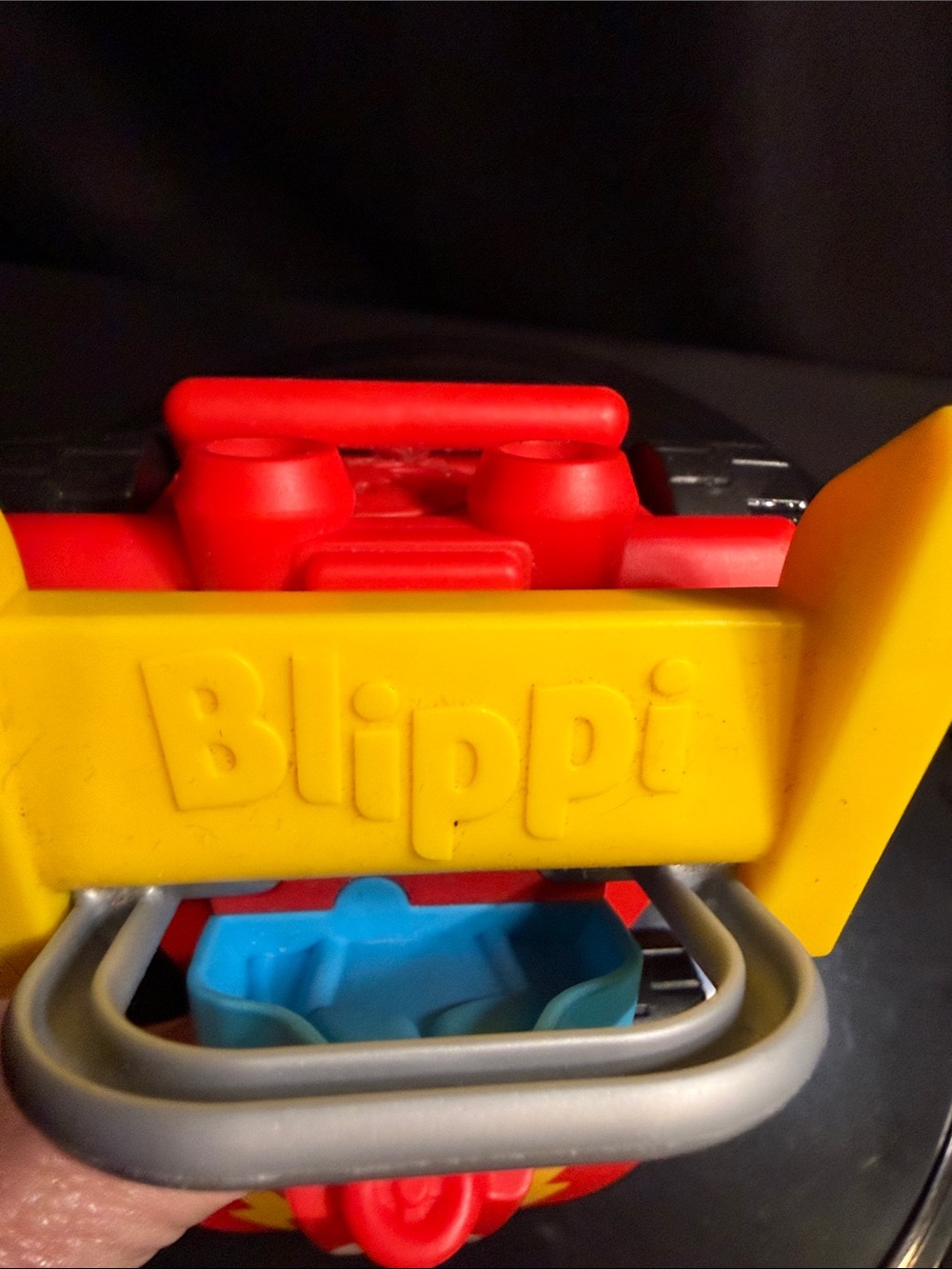 Blippi Go-Kart Racer Pull Back Vehicle 5.5"  With Figure  3” - Picture 3 of 4